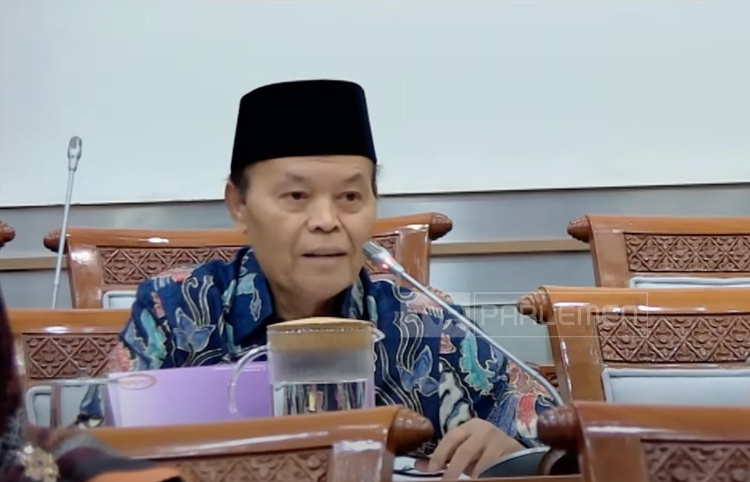 HNW Ingatkan Rencana Pembayaran Uang Muka Haji oleh Kemenag Harus Amanah dan Aman Regulasi