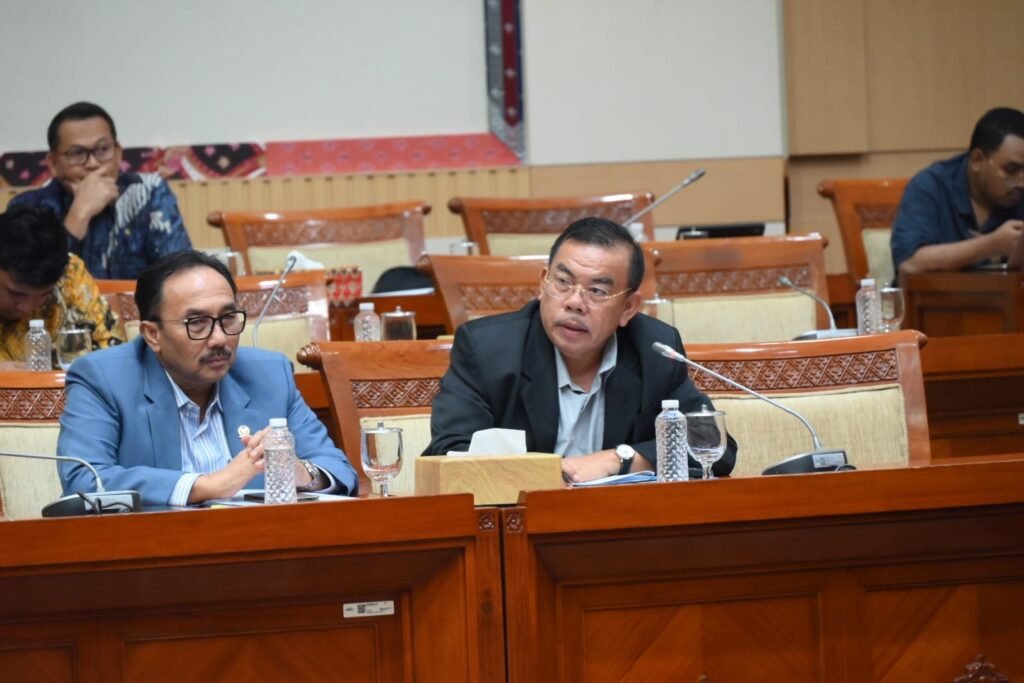 Benteng Terakhir Keadilan: Mangihut Minta KY Utamakan Integritas dan Hati Nurani dalam Seleksi Hakim Agung