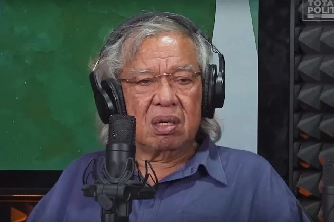 Panda Nababan Tantang Gibran untuk Buktikan Ijazah SMA ke Publik Politisi senior PDIP, Panda Nababan.