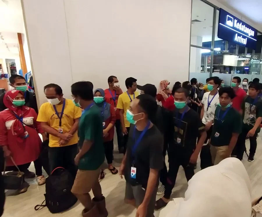 302 PMI Dipulangkan ke Batam: Banyak yang Jadi Korban Eksploitasi, Kondisi Fisik & Mental Ikut Drop Pekerja migran Indonesia bermasalah yang berhasil dipulangkan