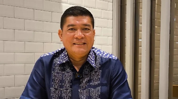 Hensat Sindir Penegak Hukum: “Lapor Mas Wapres Aja, Silfester Kok Belum Ditangkap?” Ketua Umum Solidaritas Merah Putih (Solmet), Silfester Matutina