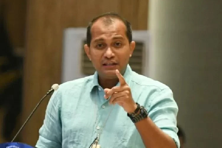 Pemerintah Serahkan DIM RUU Penyesuaian Pidana ke DPR Wakil Menteri Hukum dan HAM Edward Omar Sharif Hiariej