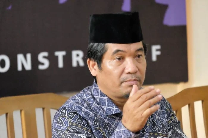 Ray Rangkuti: Penegakan Hukum Harus Bidik Aktor Utama Pembalakan Liar Direktur Eksekutif Lingkar Madani (LIMA) Indonesia Ray Rangkuti