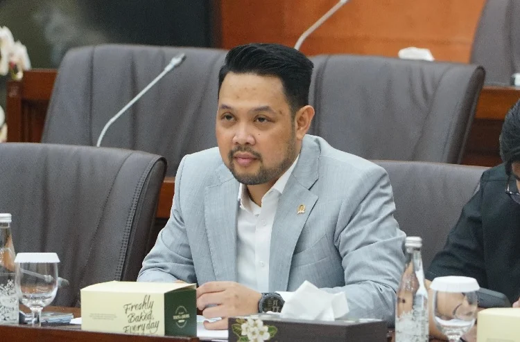 Komisi VI DPR Minta Pemerintah Awasi Potensi Penyerobotan Lahan Korban Banjir Sumatra Anggota Komisi VI DPR RI Rivqy Abdul Halim