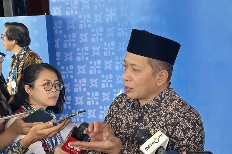 Kemenkop Targetkan Koperasi Akuisisi Bank Bukopin dan Bank Kesejahteraan Ekonomi Menteri Koperasi Ferry Juliantono