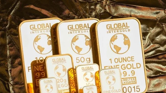 Harga Emas Dunia Turun setelah Ketegangan Greenland Mereda Ilustrasi emas