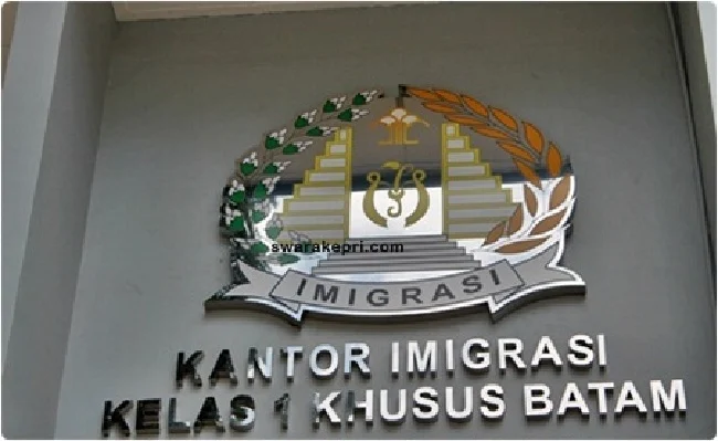 Imigrasi Batam Tunda 5.659 Keberangkatan Sepanjang 2025 untuk Cegah PMI Nonprosedural dan TPPO Kantor Imigrasi Kelas I Batam.