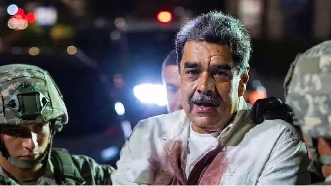 Pengamat: Penangkapan Maduro Akibat Kerapuhan Internal Venezuela Penampakan penangkapan Presiden Venezuela, Nicholas Maduro oleh pasukan Amerika Serikat.