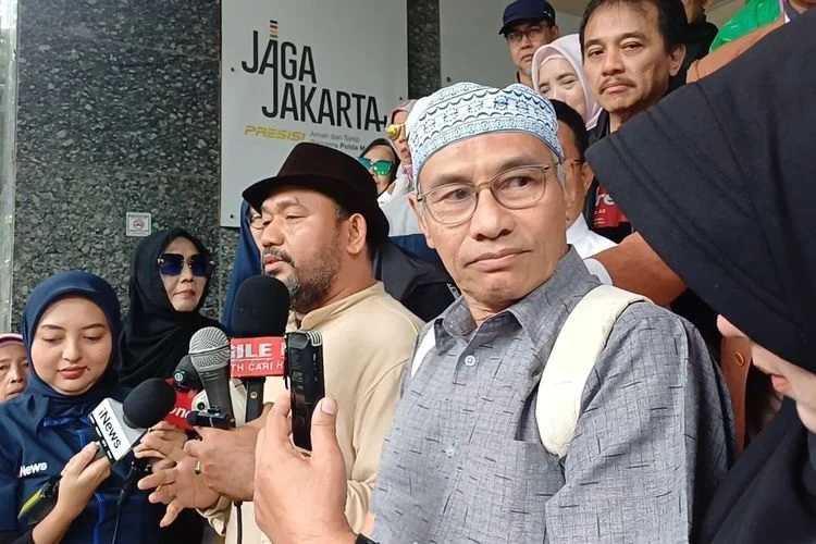 Tiga Tersangka Kasus Dugaan Ijazah Palsu Jokowi Tolak Tawaran Damai**
