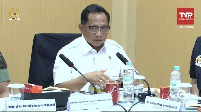 Mendagri: 12.944 Pengungsi Pascabencana Sumatera Masih Bertahan di Tenda Menteri Dalam Negeri sekaligus Kepala Satgas Percepatan Rehabilitasi dan Rekonstruksi Pascabencana Sumatera Tito Karnavian