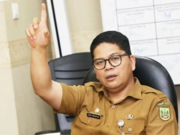 ASN Pemko Batam Kembali Bekerja dengan Skema WFA Usai Libur Idulfitri Kepala Dinas Komunikasi dan Informatika Kota Batam, Rudi Panjaitan