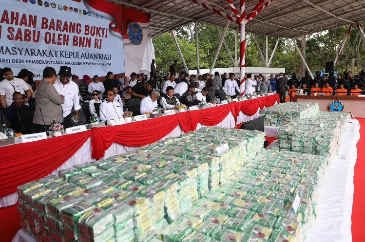 Penasihat Hukum Terdakwa Kasus Sabu 1,9 Ton di Batam Sebut Aktor Utama Belum Tertangkap Pemusnahan 2 ton sabu di Batam