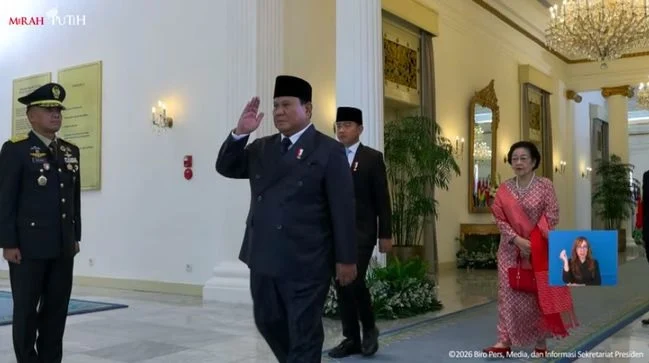 Prabowo Pimpin Upacara Hari Lahir Pancasila, Megawati hingga JK Turut Hadir Presiden Prabowo Subianto memimpin Upacara Peringatan Hari Lahir Pancasila di Lapangan Gedung Pancasila, Kompleks Kementerian Luar Negeri RI, Jakarta, Senin, 1 Juni 2026.