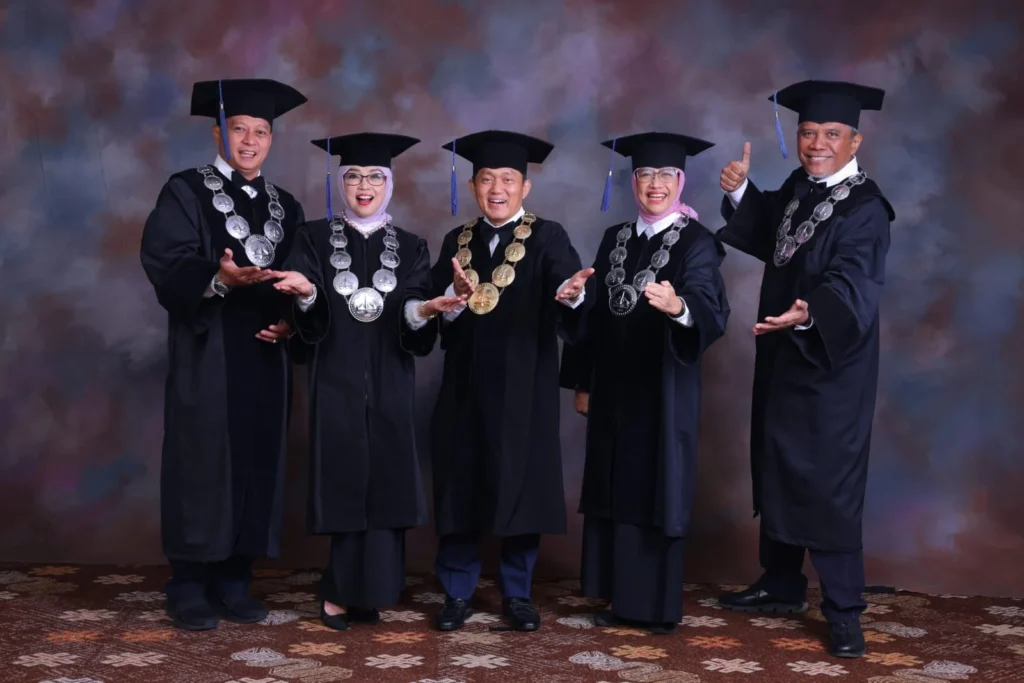 Rektor dan Wakil Rektor Universitas Trisakti