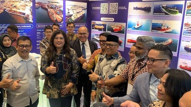 IMOX 2026 Dibuka di Batam, Targetkan Transaksi US$20 Juta Indonesia Marine & Offshore Expo (IMOX) 2026 resmi dibuka di Radisson Golf & Convention Center Batam