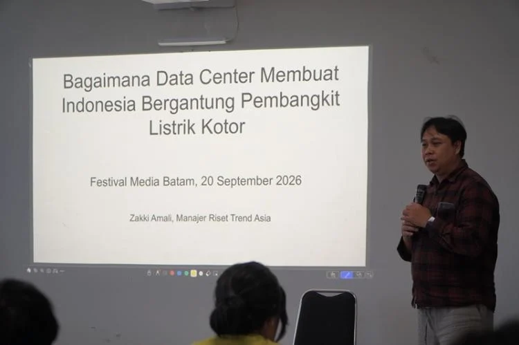 Diskusi FESMED 2026 Soroti Kesiapan Air dan Energi Batam untuk Proyek Data Center Manajer Riset Trend Asia, Zakki Amali